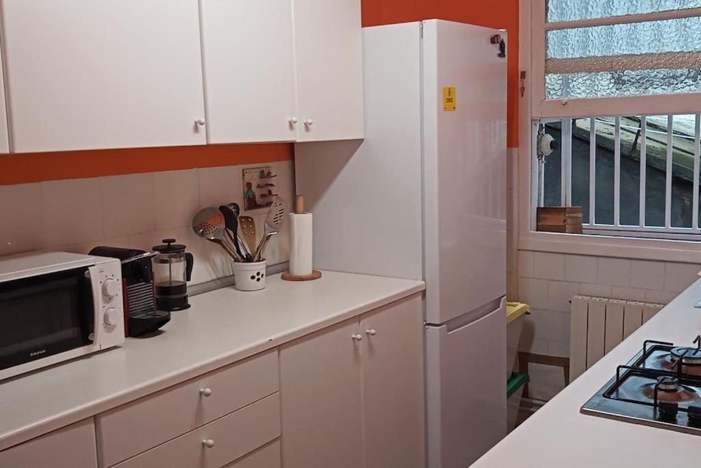 Apartamento Guggenheim Centrico Y Confortable Bilbao Eksteriør bilde